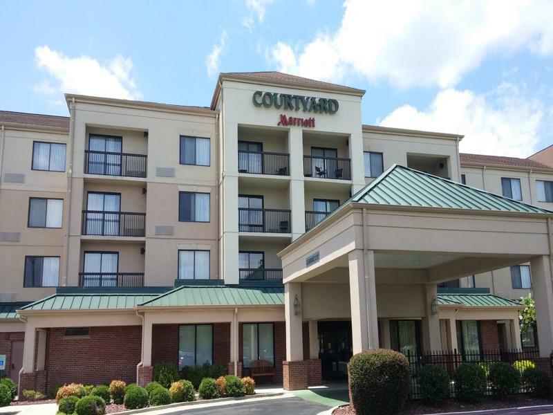 Courtyard By Marriott Decatur Hotel Exterior foto